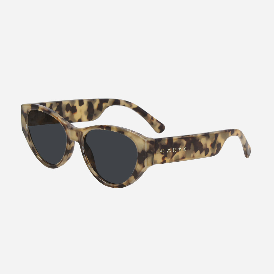 Lulu - Ivory Tort Grey Lens