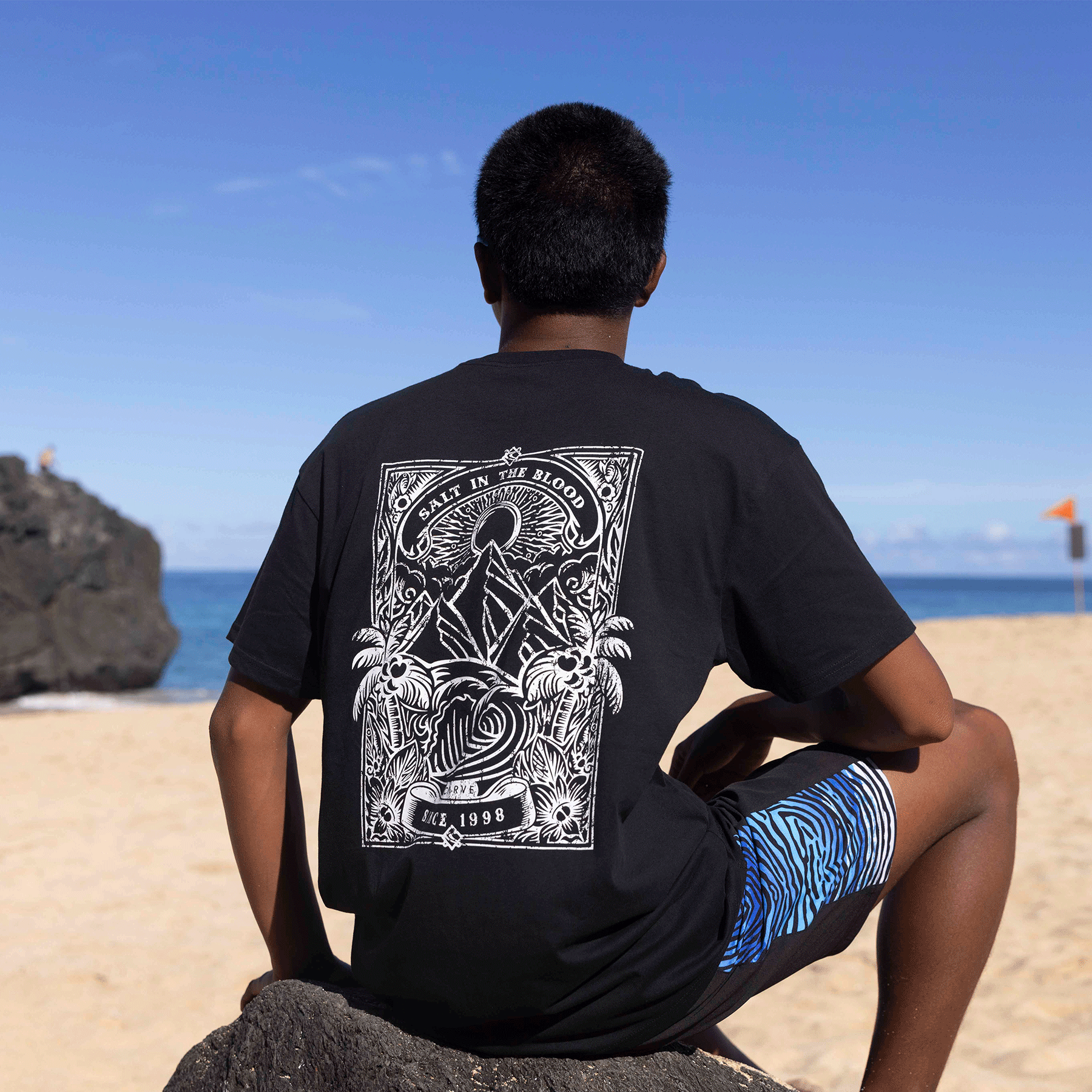 SALT IN THE BLOOD - Men's Basic Short Sleeve Tee - Black